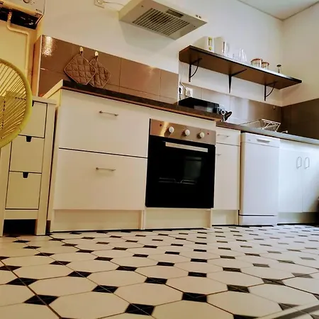 Le Mi Careme Central Et Spacieux Apartment *